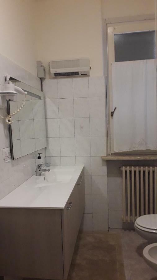 B&B Country House 克雷马 外观 照片