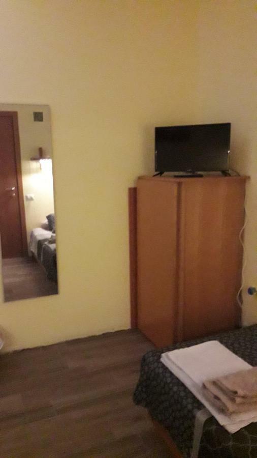 B&B Country House 克雷马 外观 照片